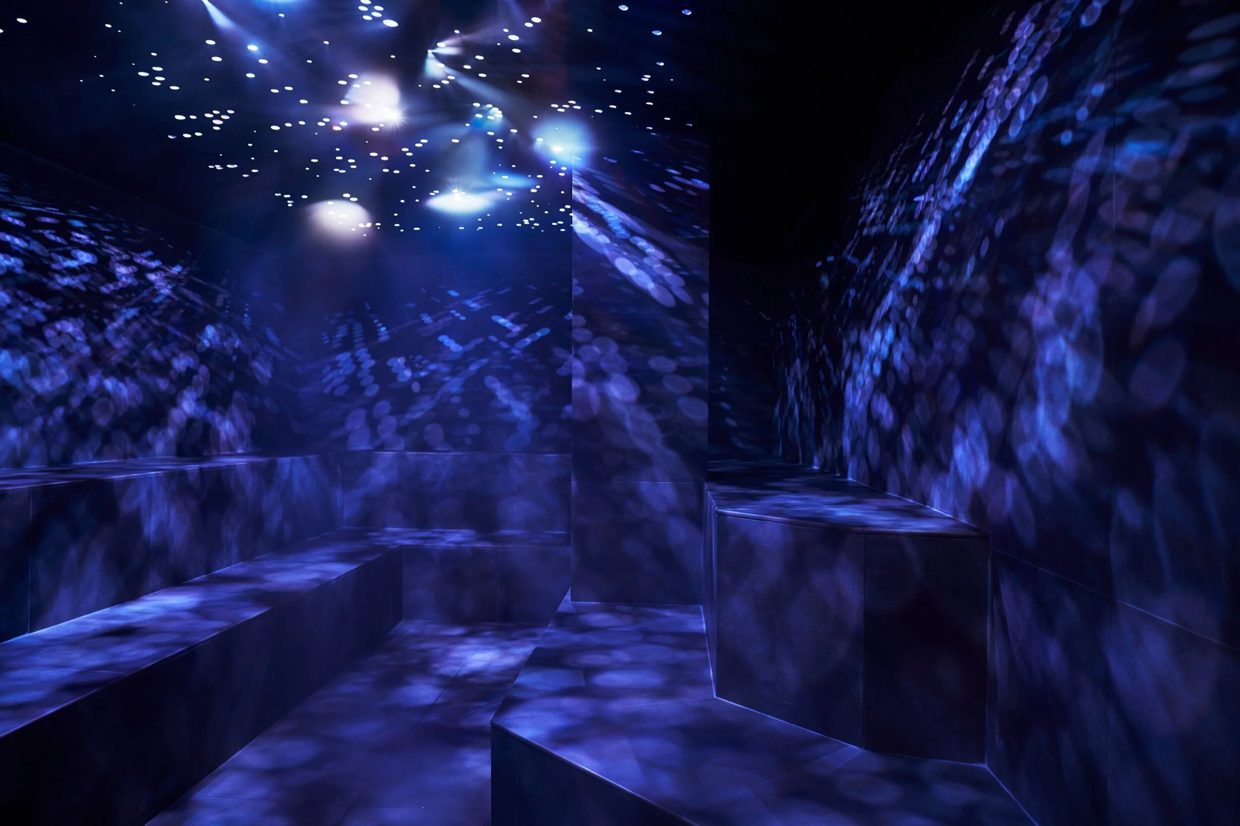 洋書 BATH HOUSE NIGHTS Bath House Nights by Lewis Bush | Goodreads